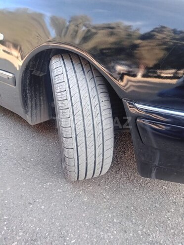 Mercedes E 240 1998, 310,000 km - 2.4 l - Gəncə