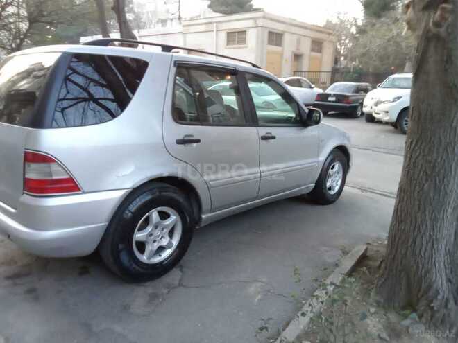 Mercedes ML 320 2000, 262,600 km - 3.2 l - Bakı