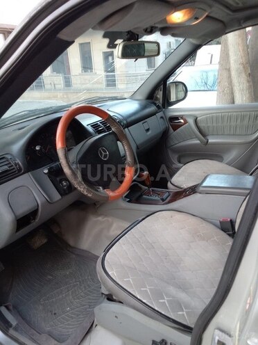 Mercedes ML 320 2000, 262,600 km - 3.2 l - Bakı