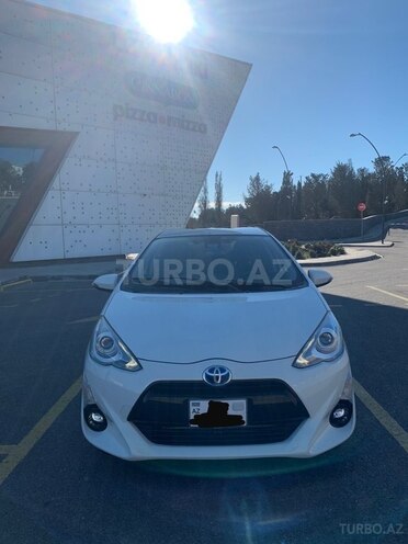Toyota Prius C 2016, 67,000 km - 1.5 l - Bakı