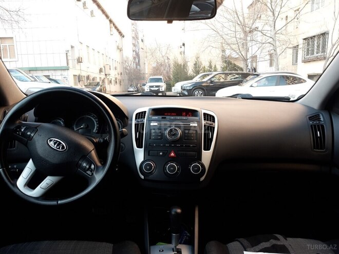 Kia Ceed 2010, 210,000 km - 1.6 l - Bakı
