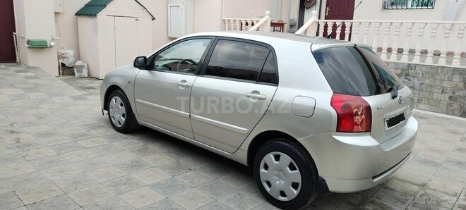 Toyota Corolla 2005, 246,200 km - 1.4 l - Bakı