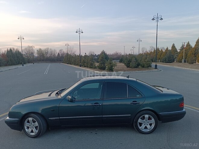 Mercedes E 240 1998, 520,000 km - 2.4 l - Ağdaş