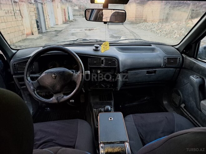 Renault 19 1998, 589,000 km - 1.6 l - Quba