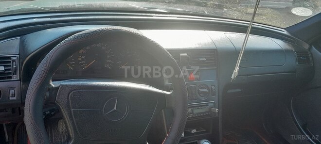 Mercedes C 200 1998, 320,000 km - 2.2 л - Ağcabədi