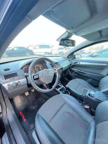 Opel Astra 2009, 205,000 km - 1.3 l - Bakı