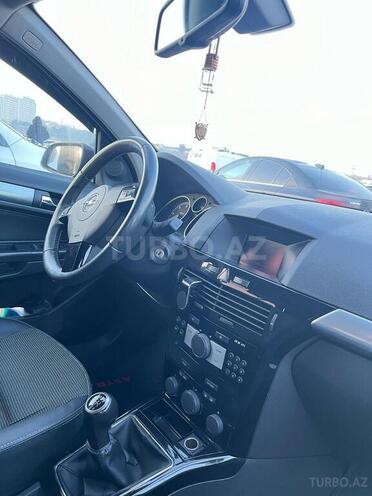 Opel Astra 2009, 205,000 km - 1.3 l - Bakı