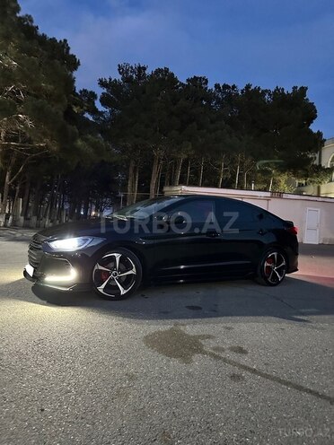 Hyundai Elantra 2016, 175,000 km - 2.0 l - Sumqayıt