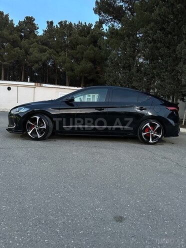 Hyundai Elantra 2016, 175,000 km - 2.0 l - Sumqayıt