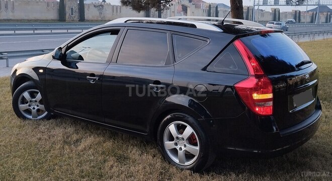 Kia Ceed 2009, 228,000 km - 1.6 l - Bakı