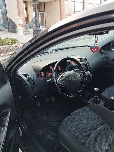Kia Ceed 2009, 228,000 km - 1.6 l - Bakı