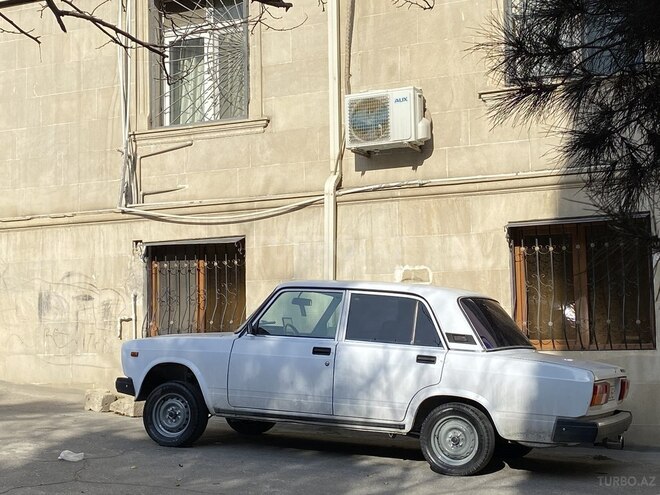 LADA (VAZ) 2107 2005, 68,000 km - 1.6 л - Bakı