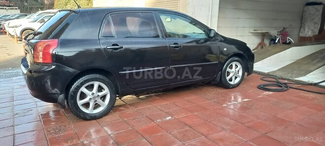 Toyota Corolla 2005, 189,000 km - 1.4 l - Bakı