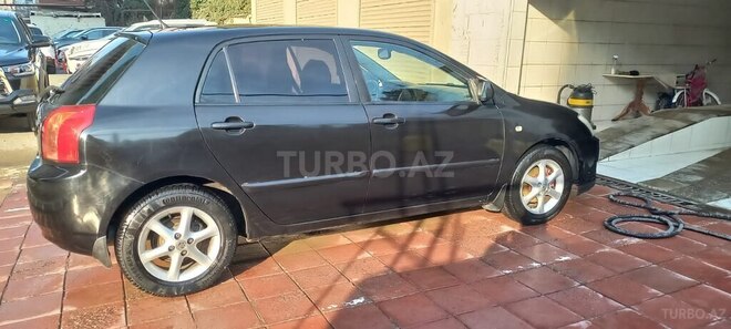 Toyota Corolla 2005, 189,000 km - 1.4 l - Bakı