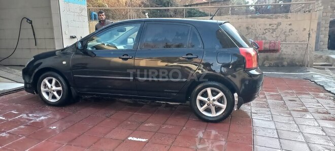 Toyota Corolla 2005, 189,000 km - 1.4 l - Bakı