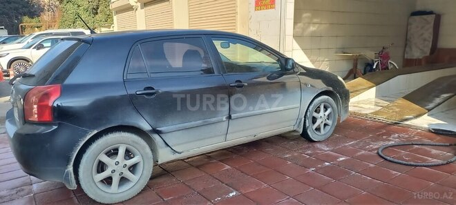 Toyota Corolla 2005, 189,000 km - 1.4 l - Bakı