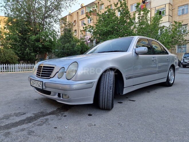 Mercedes E 270 1999, 365,900 km - 2.7 l - Bakı