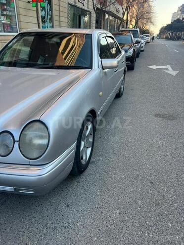 Mercedes E 230 1996, 470,000 km - 2.3 l - Bakı