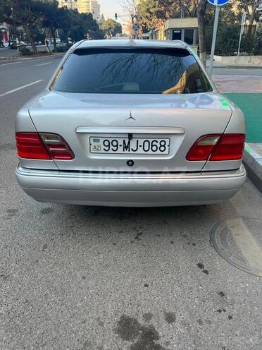 Mercedes E 230 1996, 470,000 km - 2.3 l - Bakı