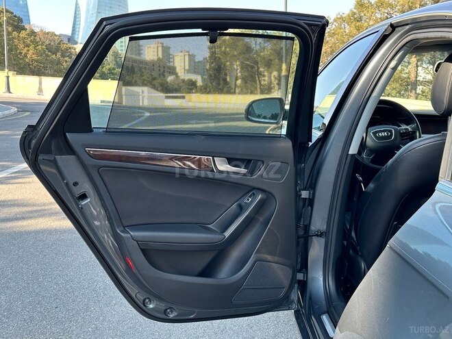 Audi A4 2014, 140,000 km - 1.8 l - Bakı