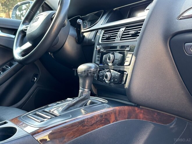Audi A4 2014, 140,000 km - 1.8 l - Bakı