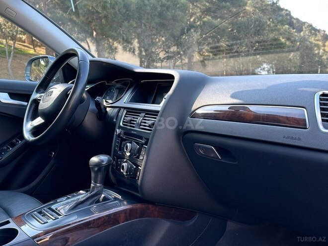 Audi A4 2014, 140,000 km - 1.8 l - Bakı