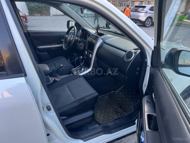 Suzuki Grand Vitara 2006, 410,000 km - 2.0 л - Bakı