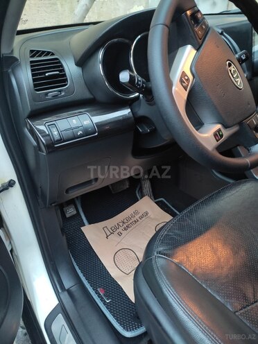 Kia Sorento 2010, 243,000 km - 2.0 l - Bakı