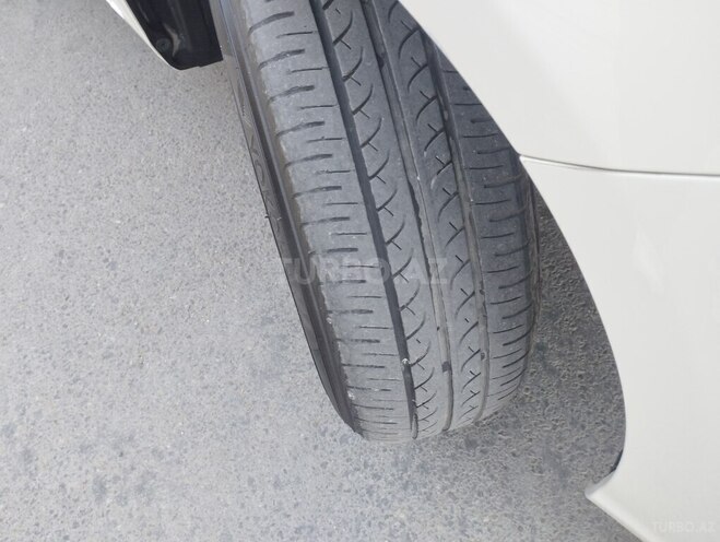 Toyota Corolla 2017, 165,000 km - 1.5 l - Bakı