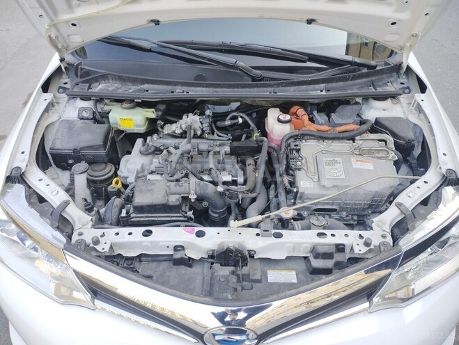 Toyota Corolla 2017, 165,000 km - 1.5 l - Bakı