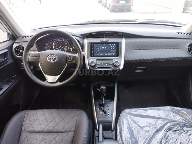 Toyota Corolla 2017, 165,000 km - 1.5 l - Bakı