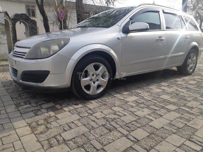 Opel Astra 2006, 414,460 km - 1.9 l - Qəbələ