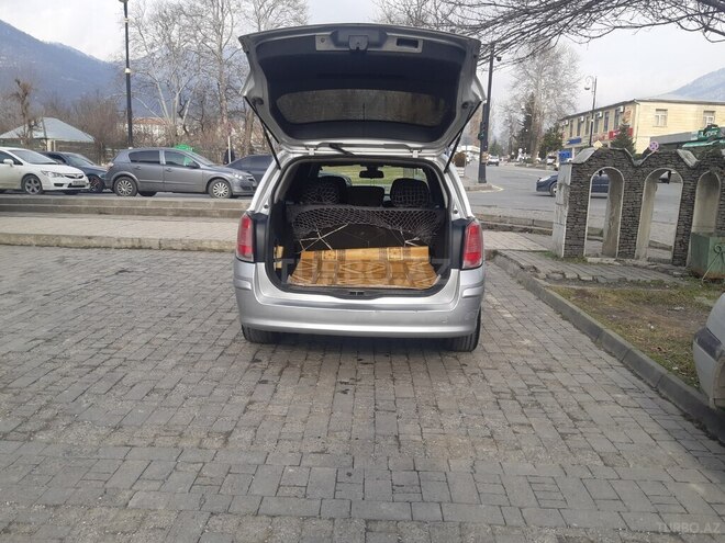 Opel Astra 2006, 414,460 km - 1.9 l - Qəbələ
