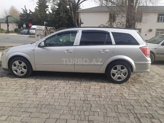 Opel Astra 2006, 414,460 km - 1.9 l - Qəbələ