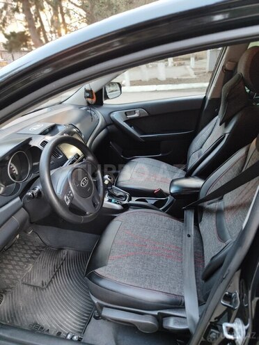 Kia Cerato 2011, 210,200 km - 1.6 л - Bakı
