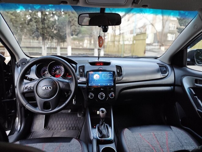Kia Cerato 2011, 210,200 km - 1.6 л - Bakı