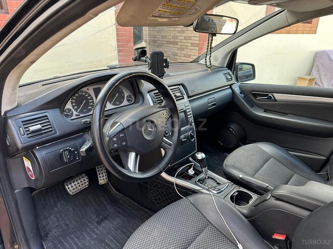 Mercedes B 180 2010, 230,000 km - 1.7 l - Bakı