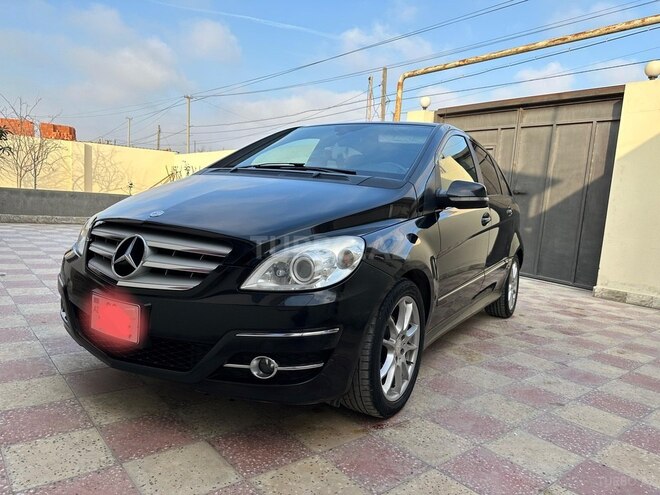Mercedes B 180 2010, 230,000 km - 1.7 l - Bakı