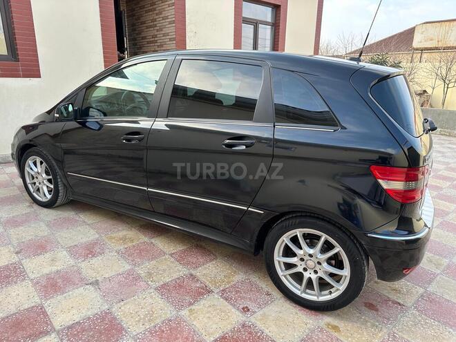 Mercedes B 180 2010, 230,000 km - 1.7 l - Bakı