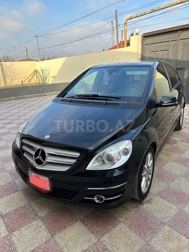Mercedes B 180 2010, 230,000 km - 1.7 l - Bakı