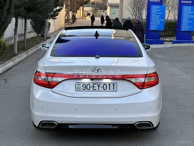 Hyundai Grandeur 2015, 204,515 km - 2.2 л - Bakı