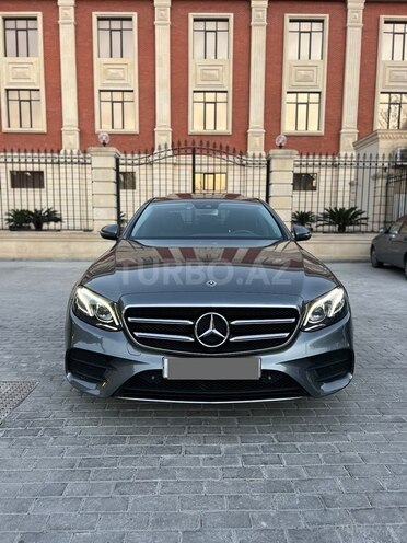 Mercedes E 220 2018, 135,000 km - 2.0 l - Bakı