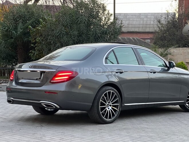 Mercedes E 220 2018, 135,000 km - 2.0 l - Bakı