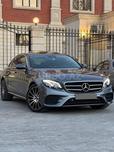Mercedes E 220 2018, 135,000 km - 2.0 l - Bakı