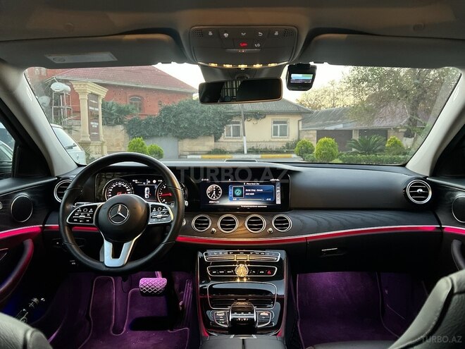 Mercedes E 220 2018, 135,000 km - 2.0 l - Bakı