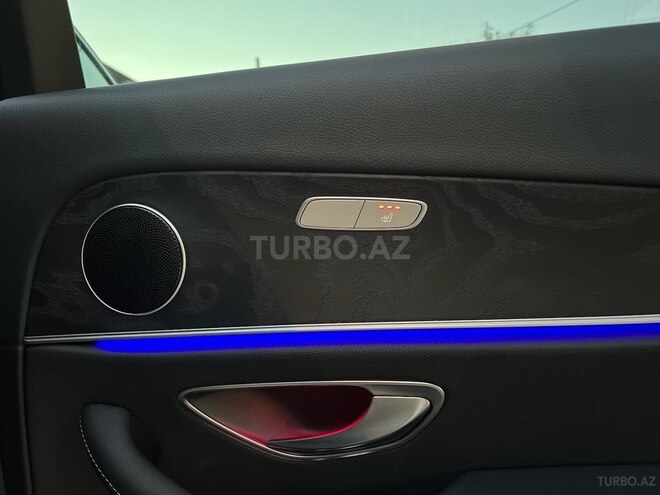 Mercedes E 220 2018, 135,000 km - 2.0 l - Bakı