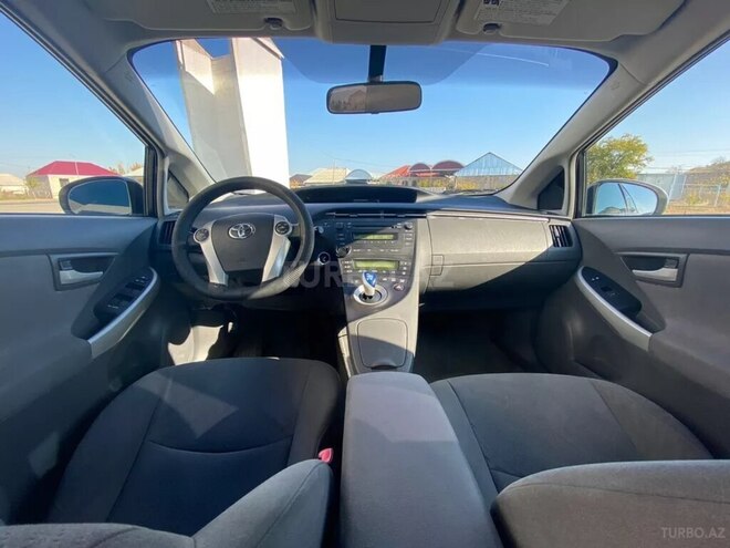Toyota Prius 2010, 256,000 km - 1.8 л - Bakı