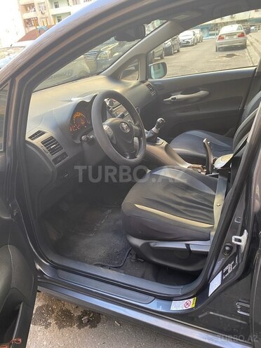 Toyota Auris 2007, 293,000 km - 1.4 л - Bakı
