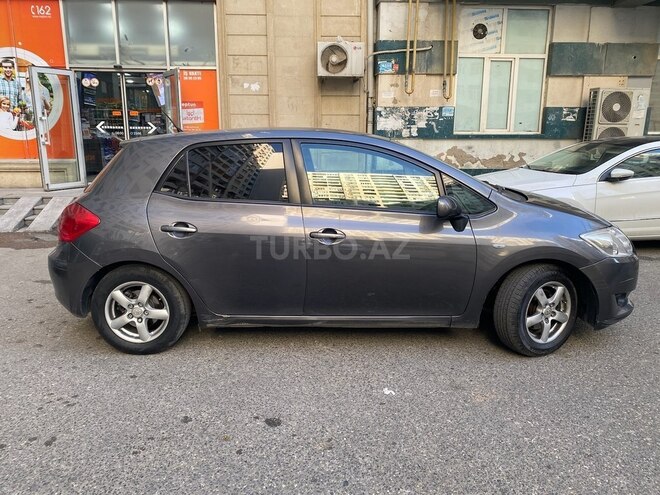 Toyota Auris 2007, 293,000 km - 1.4 л - Bakı
