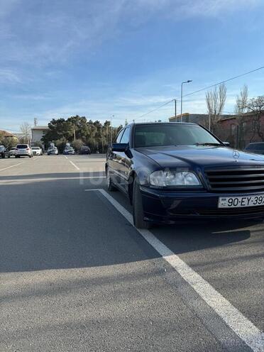 Mercedes C 220 1998, 353,000 km - 2.2 l - Bakı